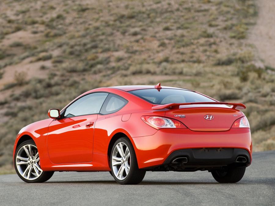  Hyundai Genesis Coupe 2009 года  (US) (фото 26 из 30)